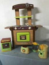Cuisine jouet et ses