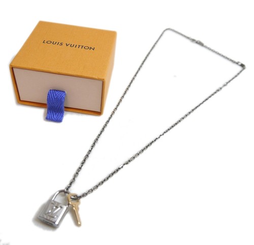 Authentique collier cadenas