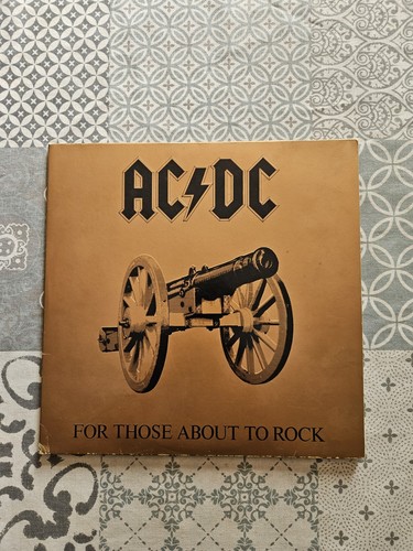 Tours vinyle acdc fot those - tours,