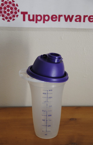 Tupperware shaker - 👑tupperware,