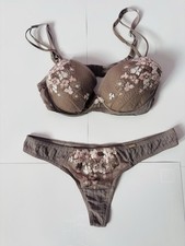ensemble lingerie plunge