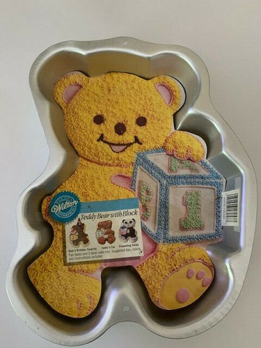 Wilton character cake pan with - character,