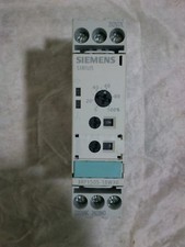 Relais temporisé multifonction Siemens 3RP1505-1BW30