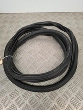 Joint de porte avant droite