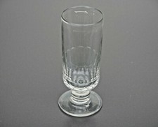 Grand verre bière - à,