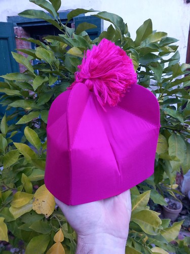 Barrette chapeau prêtre - chapeau,