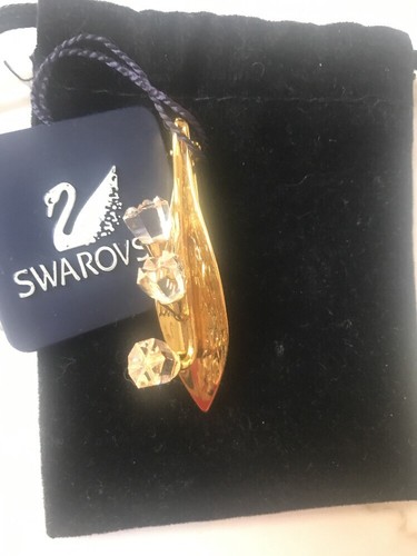 Gorgeous signed swan swarovski - swan,