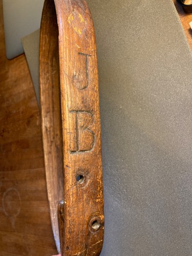 Collier bois gravé - gravé,
