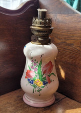 Lampe à pétrole en faïence
