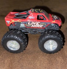LIVE WIRE RED MONSTER JAM TRUCKS METAL BASE HOTWHEELS NICE
