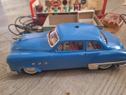 Jouet ancien tole schuco - jouet,