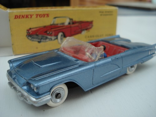 Dinky toys ford thunderbird - dinky,