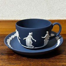 Tasse et soucoupe Wedgwood