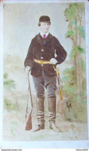 Cdv chasseur avec casquette - chasseur,