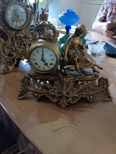 Horloge cartel femme chien - horloge,
