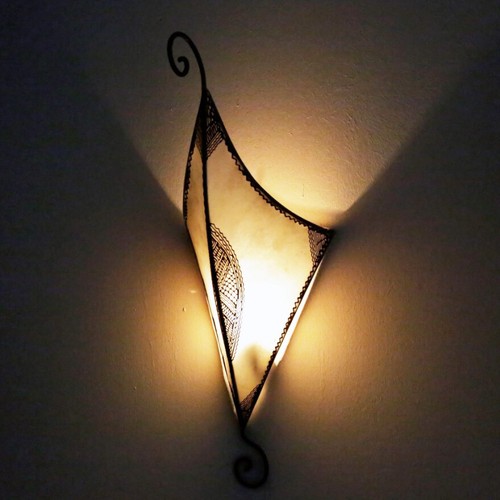 Lampe murale cuir fait - en,