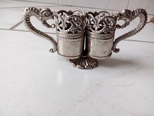 bougeoir ou pôrte sel et poivre ou huile et vinaigre en métal argenté