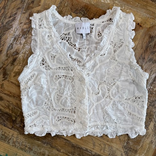 Mable cropped white - mable,