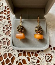 ANCIENNES  BOUCLES D'OREILLES