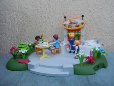 PLAYMOBIL : marchand de glace  avec personnages et accessoires