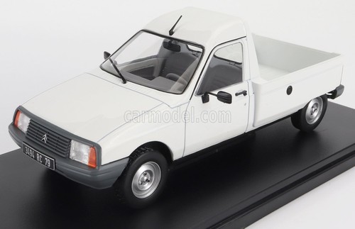 Modèle voiture statique - de,