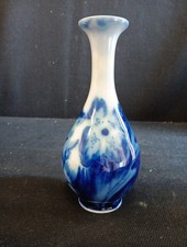 Joli Vase Art Déco en Porcelaine par Camille Tharaud H 21cm Diam. 9cm