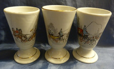 MAZAGRANS EN PORCELAINE DE COULEUVRE, A DÉCOR DE CALÈCHE - VINTAGE.