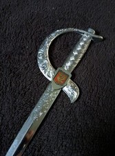 Coupe papier métal, épée
