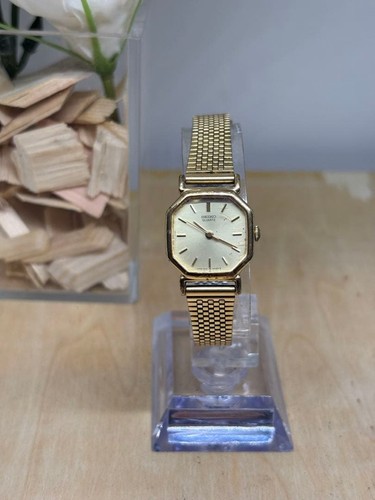 Montre octogonale quartz - montre,