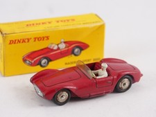 Dinky Toys F n° 22A Maserati
