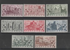 1946 Portugal Châteaux Unif N.615/682 - 8 Val. Neuf MNH MF73435