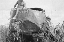 Militaria - Indochine - Engin