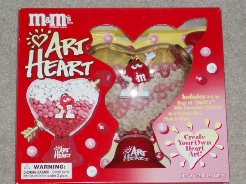 Used art heart - used, m&m's