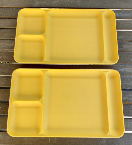 Petits plateaux télé - petits,