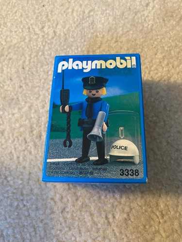 Playmobil 3338 policeman 1991 - policeman,