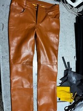 Nouveau pantalon en cuir