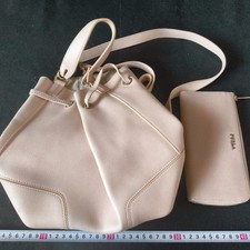 Authentique Furla Main