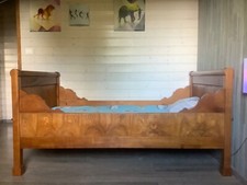 lit ancien poirier enfant/ado, avec sommier et matelas 108 par 184