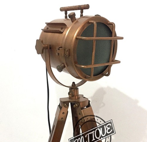 Lampe sur pied bois - pied, vintage