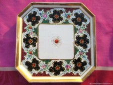 Ancien plateau en porcelaine