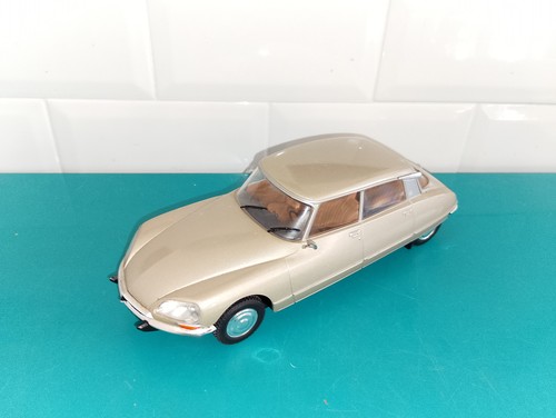 0604261 voiture citroën - 0604261,