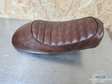 Selle adaptable type café racer Honda CB 750 Seven Fifty