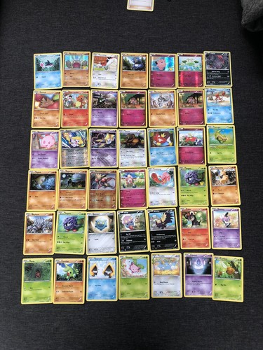 Pokemon basic card bundle - basic,