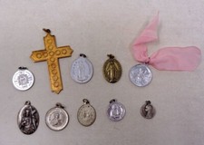 Lot de 10 Anciennes médailles