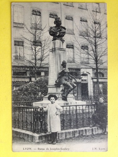 Cpa lyon statue de - lyon, (rhône)