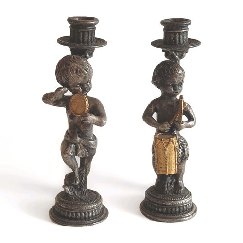 Paire petits bougeoirs de - de,