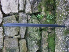 baguette arrière gauche noire