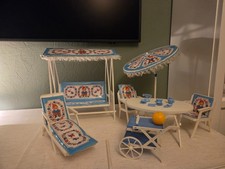 Mobilier de jardin vintage pour Barbie / Sindy – parasol & auvent frangés + tabl