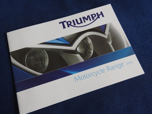 Catalogue moto triumph gamme - catalogue,