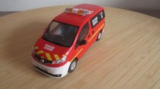 Miniature Nissan NV200 pompiers secours médical + décalque 1/43 Eligor